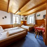 & Fraundorfer Penzion 3*